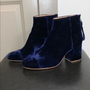 Madewell blue velvet “Jillian” bootie